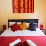 Dali Haz - Apartmanhazak - * Siófok