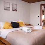 Dali Haz - Apartmanhazak - *
