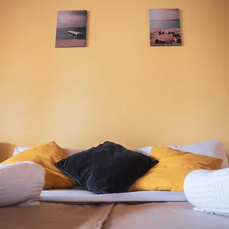 Apartamento Dali Ház - - *