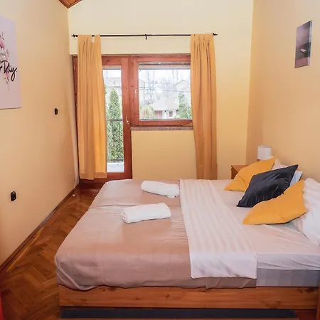 Apartment Dali Haz - Apartmanhazak - Siofok
