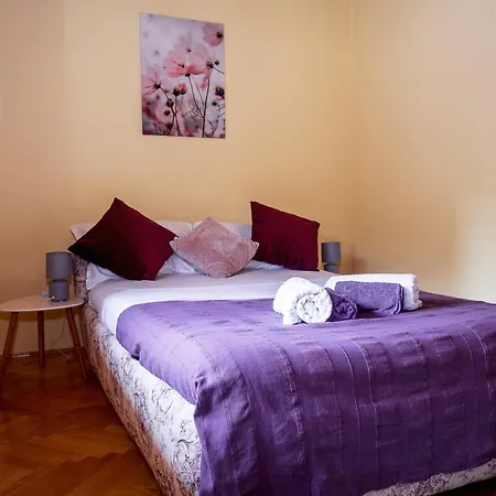 Apartman Dali Ház - - *