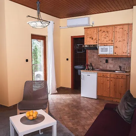 Dali Ház - - Apartman Siófok