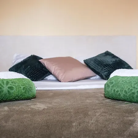 Apartamento Dali Ház - -