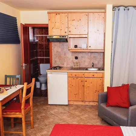 Apartment Dali Haz - Apartmanhazak - *