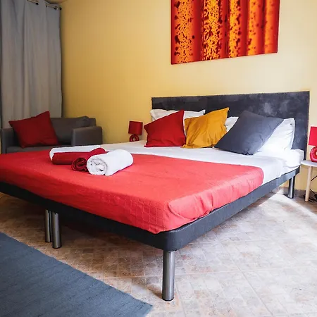 Dali Haz - Apartmanhazak - * Siofok