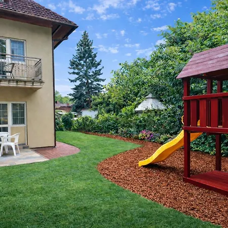 Dali Haz - Apartmanhazak - *