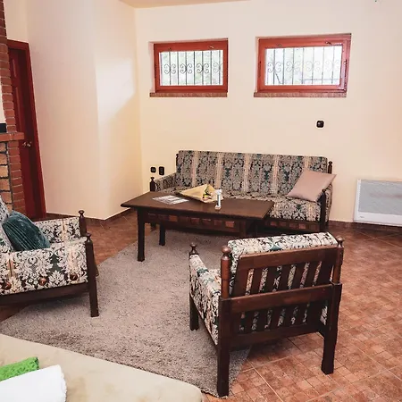 Dali Haz - Apartmanhazak - * Siófok